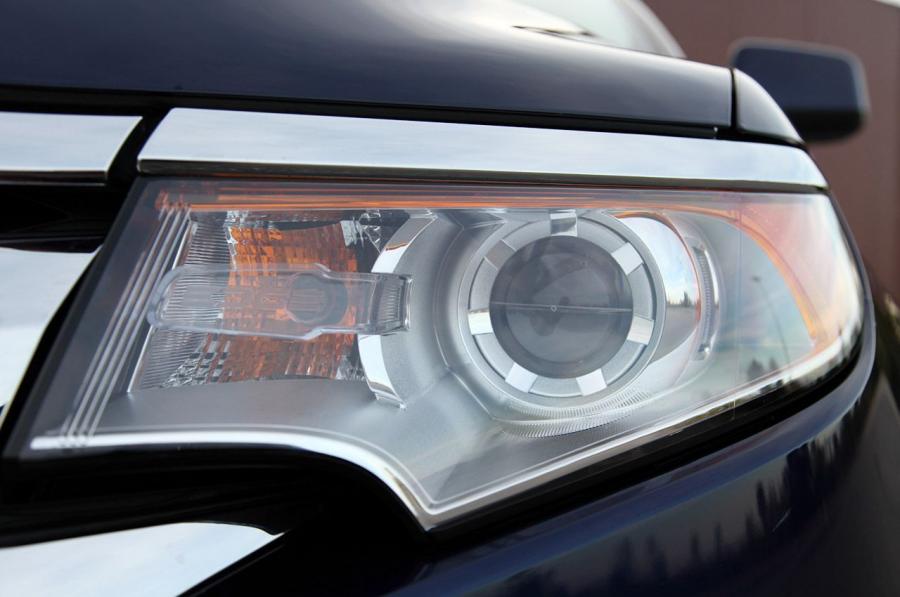  Ford Edge Limited 2011 года  (фото 47 из 95)